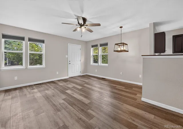 Photo 4 of Townhouse for sale at 3412 S Sherman St, Englewood, CO 80113 | MLS# 8132030 | Listing updated on 2026-09-30