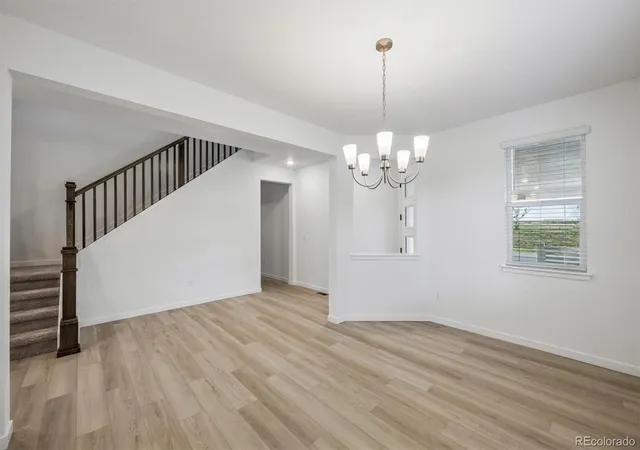 Photo 4 of Single family home for sale at 3731 N Hayleyville St, Aurora, CO 80019 | MLS# 9816005 | Listing updated on 2026-09-28