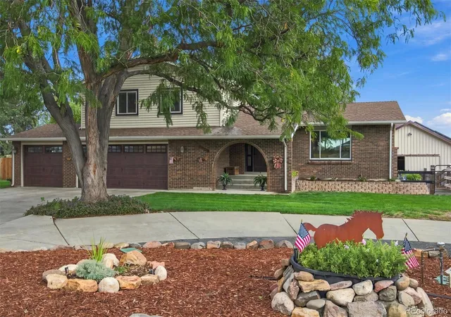 Photo 2 of Single family home for sale at 17425 W 57th Avenue, Golden, CO 80403 | MLS# 5370278 | Listing updated on 2026-10-05