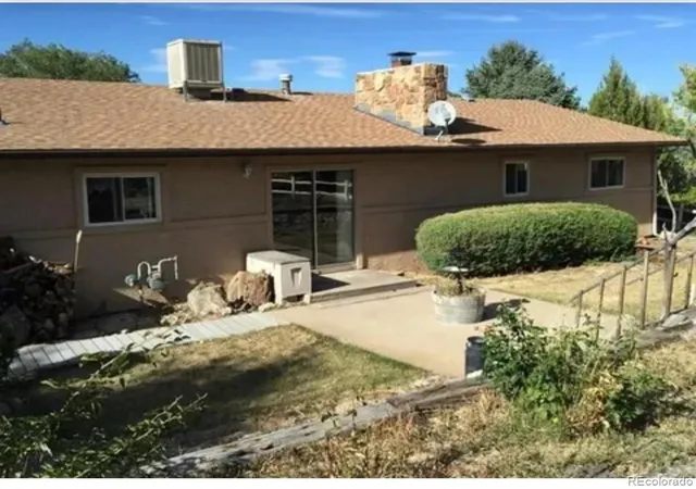 Photo 1 of Single family home for sale at 5844 Lakeview Cir, Colorado City, CO 81019 | MLS# 4990401 | Listing updated on 2026-10-04