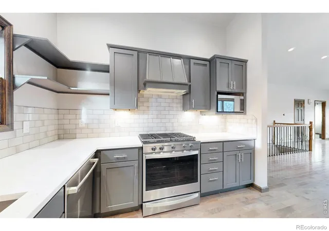 Photo 2 of Townhouse for sale at 151 Willowstone Dr, Estes Park, CO 80517 | MLS# IR1069578 | Listing updated on 2026-09-28