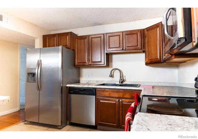 Photo 3 of Condo for sale at 5122 Williams Frk Trl #110, Boulder, CO 80301 | MLS# IR1069579 | Listing updated on 2026-10-07