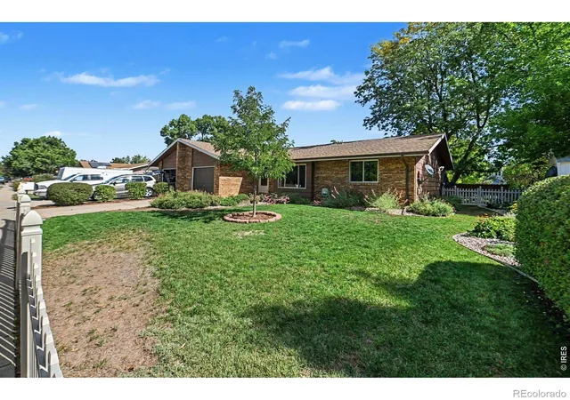 Photo 2 of Single family home for sale at 720 Ponderosa Dr, Fort Collins, CO 80521 | MLS# IR1069581 | Listing updated on 2026-10-09