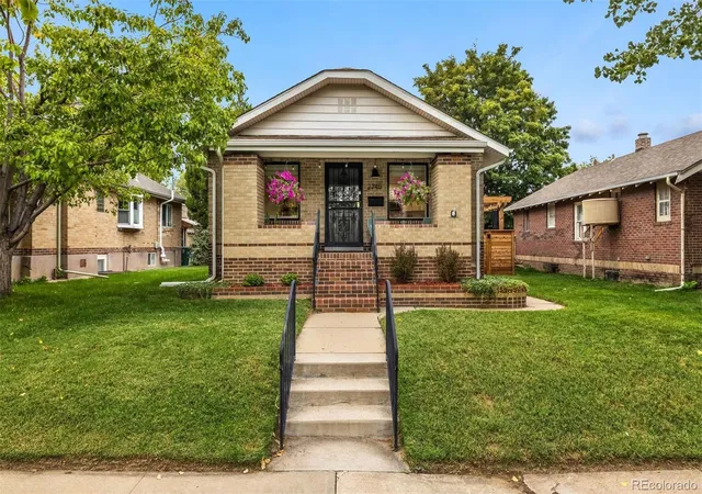 Photo 1 of Single family home for sale at 2745 W 40th Avenue, Denver, CO 80211 | MLS# 2532816 | Listing updated on 2026-10-04