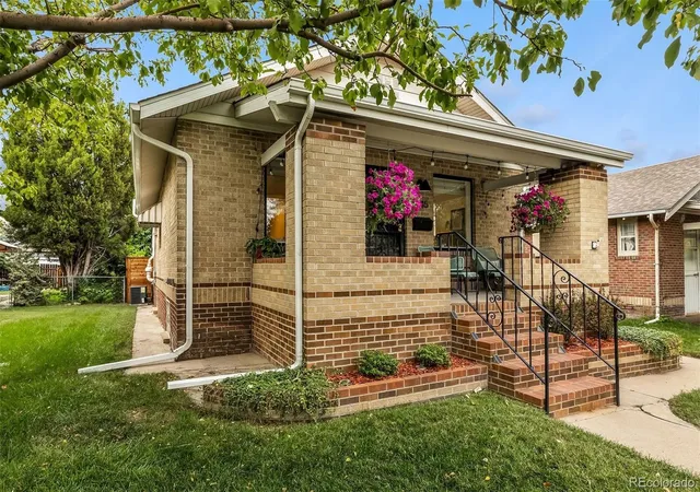 Photo 2 of Single family home for sale at 2745 W 40th Avenue, Denver, CO 80211 | MLS# 2532816 | Listing updated on 2026-10-04
