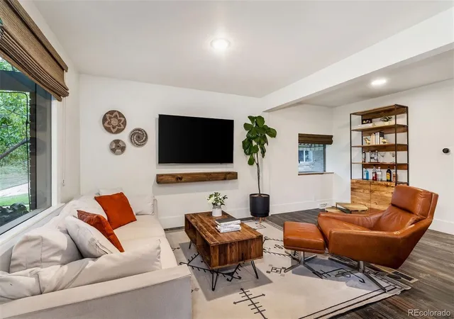 Photo 3 of Single family home for sale at 2745 W 40th Avenue, Denver, CO 80211 | MLS# 2532816 | Listing updated on 2026-10-04