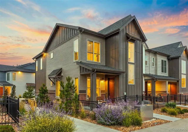 Townhouse for sale at 440 Millwall Cir, Castle Pines, CO 80108 | MLS# 5062545