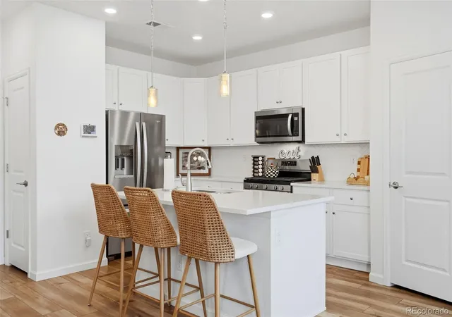 Photo 1 of Townhouse for sale at 440 Millwall Cir, Castle Pines, CO 80108 | MLS# 5062545 | Listing updated on 2026-10-03