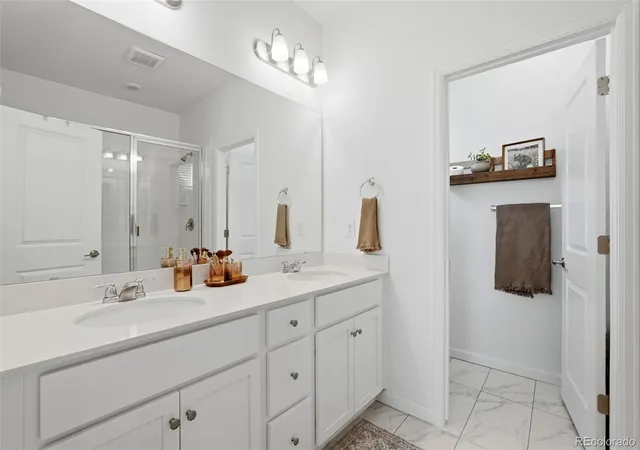 Photo 3 of Townhouse for sale at 440 Millwall Cir, Castle Pines, CO 80108 | MLS# 5062545 | Listing updated on 2026-10-03