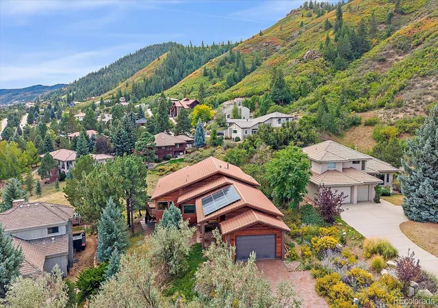 Photo 3 of Single family home for sale at 6617 Condor Run, Littleton, CO 80125 | MLS# 6507717 | Listing updated on 2026-10-02