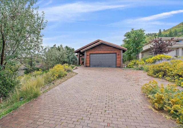 Photo 4 of Single family home for sale at 6617 Condor Run, Littleton, CO 80125 | MLS# 6507717 | Listing updated on 2026-10-02