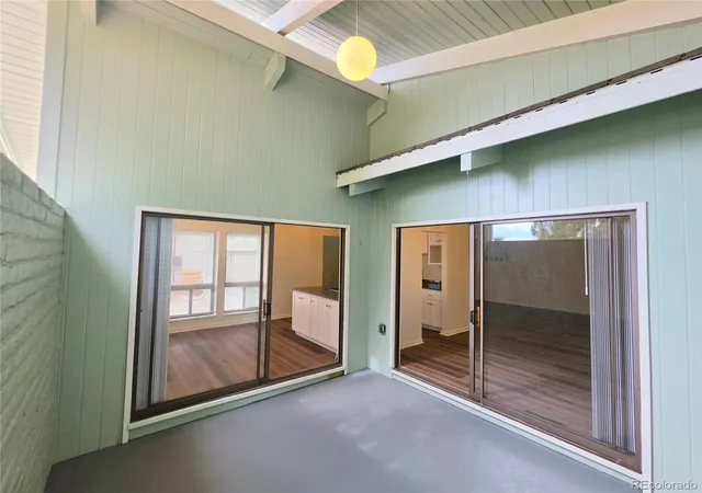 Photo 4 of Single family home for sale at 4660 S Akron St, Greenwood Village, CO 80111 | MLS# 6810462 | Listing updated on 2026-09-30