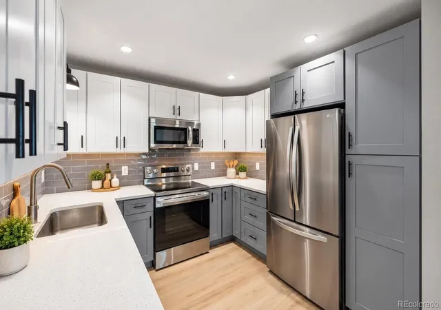 Photo 2 of Condo for sale at 775 S Alton Way #5D, Denver, CO 80247 | MLS# 2843131 | Listing updated on 2026-09-28
