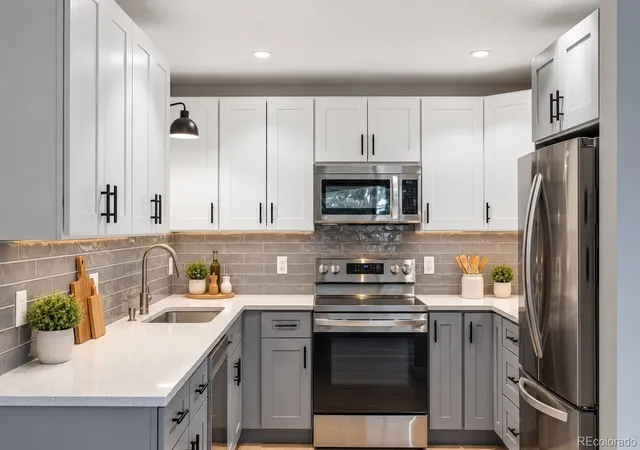 Photo 3 of Condo for sale at 775 S Alton Way #5D, Denver, CO 80247 | MLS# 2843131 | Listing updated on 2026-09-28