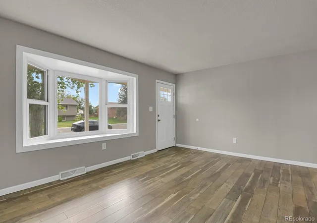 Photo 4 of Single family home for sale at 1985 Longbranch St, Strasburg, CO 80136 | MLS# 7992336 | Listing updated on 2026-10-03