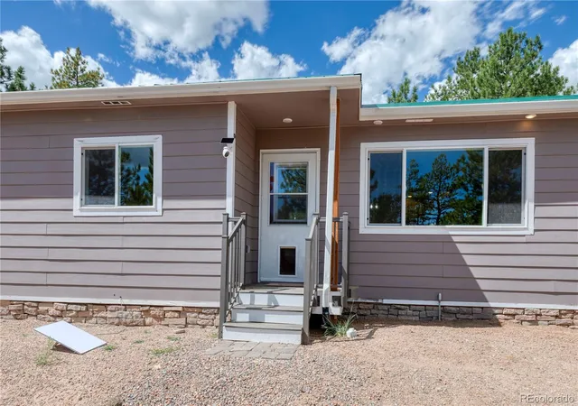 Photo 3 of Single family home for sale at 2796 Black Fawn Ln, Westcliffe, CO 81252 | MLS# 3548766 | Listing updated on 2026-09-28