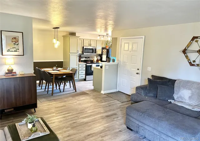 Listing Photo 4 - Condo for sale in building located at 11922 Bellaire St, Thornton, CO 80233 - Unit #A