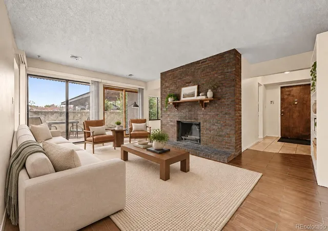 Condo for sale at 500 Manhattan Dr #D4, Boulder, CO 80303 | MLS# 8553103 | Listing updated on 2026-10-08