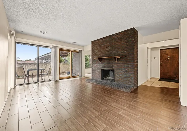 Photo 3 of Condo for sale at 500 Manhattan Dr #D4, Boulder, CO 80303 | MLS# 8553103 | Listing updated on 2026-10-08