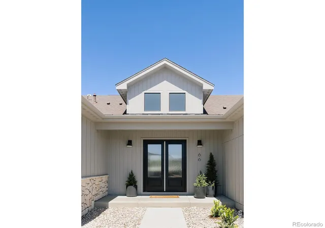 Photo 3 of Single family home for sale at 66 Blue Fortune Dr, Windsor, CO 80550 | MLS# IR1069593 | Listing updated on 2026-09-28