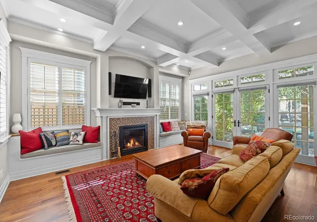 Photo 4 of Single family home for sale at 1811 Bellaire St, Denver, CO 80220 | MLS# 2098378 | Listing updated on 2026-10-09