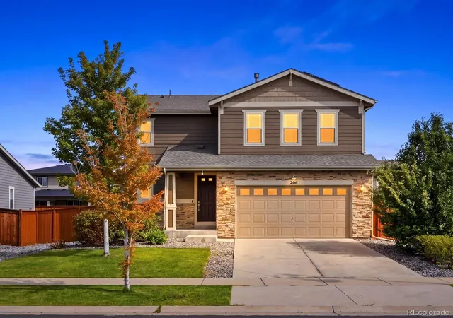 Photo 2 of Single family home for sale at 206 S Kewaunee Way, Aurora, CO 80018 | MLS# 3193882 | Listing updated on 2026-10-09