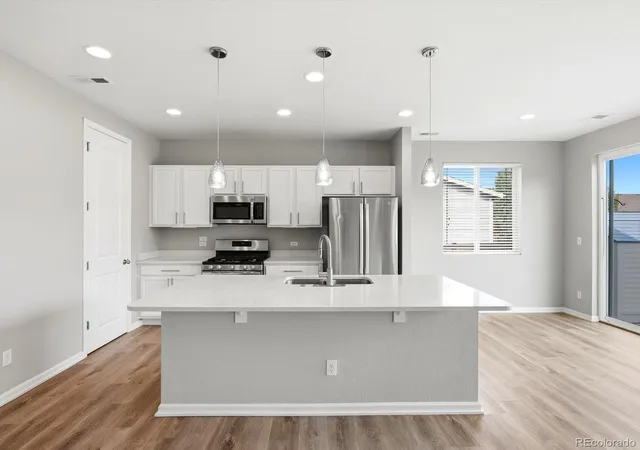 Photo 4 of Single family home for sale at 206 S Kewaunee Way, Aurora, CO 80018 | MLS# 3193882 | Listing updated on 2026-10-09