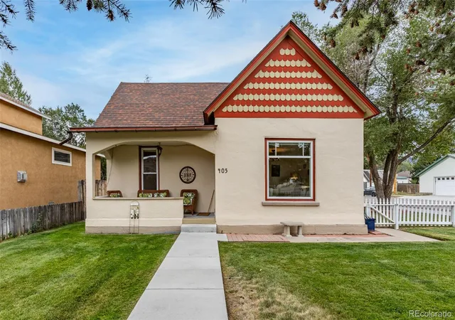 Single family home for sale at 405 Park Ave, Salida, CO 81201 | MLS# 9939874