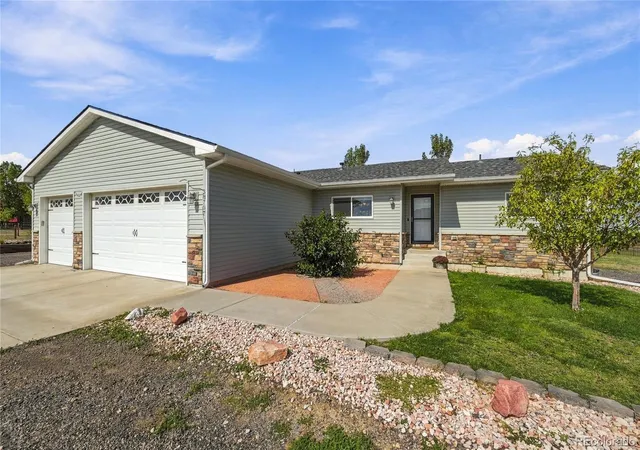 Single family home for sale at 38707 E 145th Avenue, Keenesburg, CO 80643 | MLS# 5802262