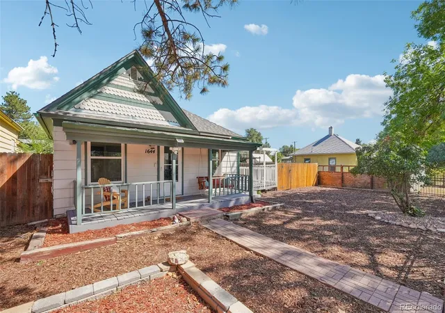 Photo 1 of Single family home for sale at 1644 W Vermijo Ave, Colorado Springs, CO 80904 | MLS# 5693417 | Listing updated on 2026-10-07