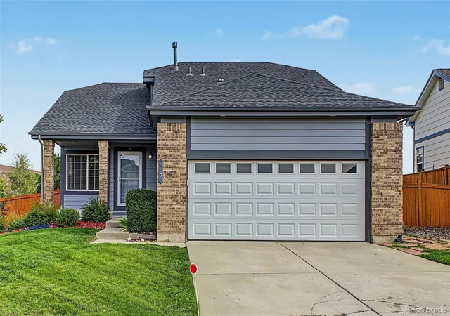 Photo 2 of Single family home for sale at 607 Balsa Dr, Castle Rock, CO 80104 | MLS# 2622098 | Listing updated on 2026-09-29