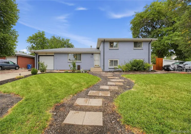 Single family home for sale at 6805 W Ellsworth Ave, Lakewood, CO 80226 | MLS# 3317934