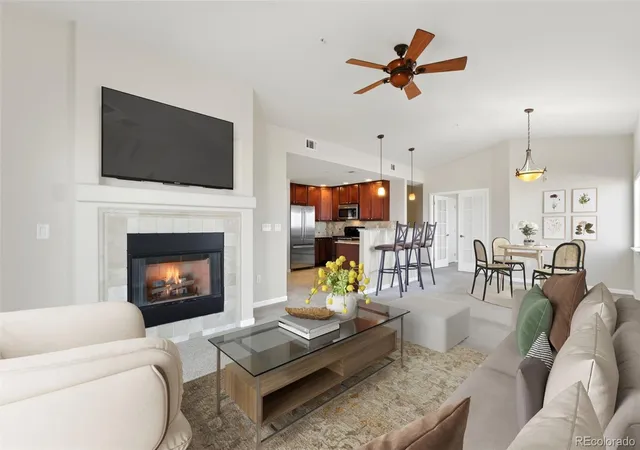 Listing Photo 4 - Condo for sale in building located at 6223 Kilmer Loop, Arvada, CO 80403 - Unit #201