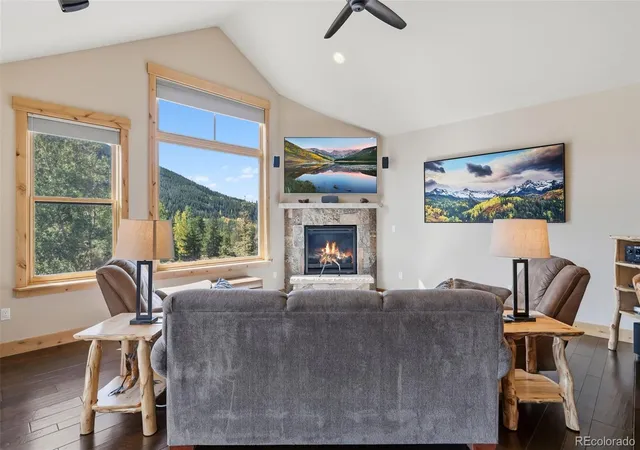 Photo 3 of Townhouse for sale at 54 Antlers Gulch Rd, Keystone, CO 80435 | MLS# 8751499 | Listing updated on 2026-09-29