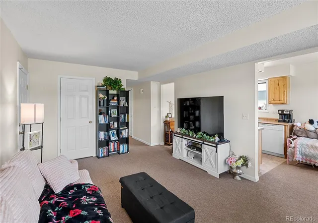 Photo 3 of House for sale at 1351 Sumner St, Longmont, CO 80501 | MLS# 8001555 | Listing updated on 2026-10-08