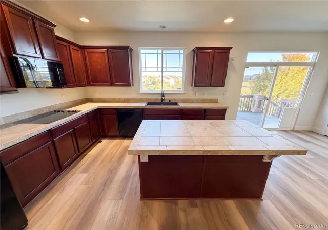 Photo 2 of Single family home for sale at 5406 S Fultondale Way, Aurora, CO 80016 | MLS# 6730176 | Listing updated on 2026-10-11