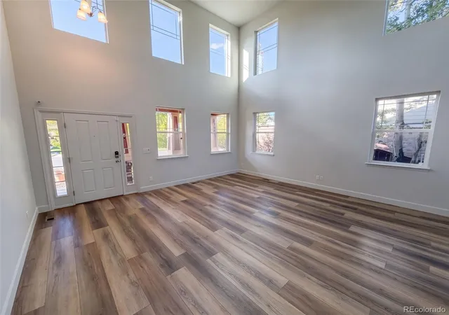 Photo 3 of Single family home for sale at 5406 S Fultondale Way, Aurora, CO 80016 | MLS# 6730176 | Listing updated on 2026-10-11