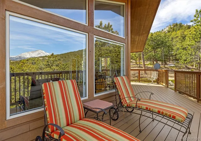 Photo 3 of Single family home for sale at 149 Rockledge Cir, Lyons, CO 80540 | MLS# 3977096 | Listing updated on 2026-10-26