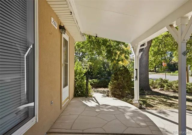 Photo 3 of Single family home for sale at 2300 Bell Ct, Lakewood, CO 80215 | MLS# 1738974 | Listing updated on 2026-10-08