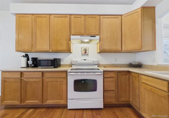 Photo 2 of Single family home for sale at 20725 E Girard Pl, Aurora, CO 80013 | MLS# 3508981 | Listing updated on 2026-10-07