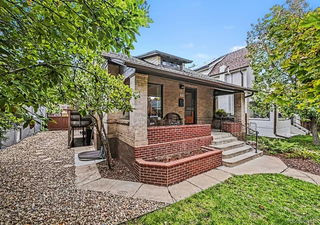 Photo 2 of Single family home for sale at 1853 S Grant St, Denver, CO 80210 | MLS# 7975440 | Listing updated on 2026-10-20