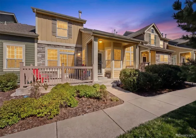 Photo 3 of Townhouse for sale at 854 Ironspur Ct, Castle Rock, CO 80108 | MLS# 4224522 | Listing updated on 2026-10-09