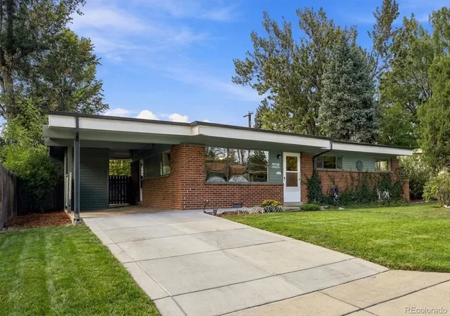 Photo 3 of Single family home for sale at 5965 Dudley St, Arvada, CO 80004 | MLS# 1813771 | Listing updated on 2026-10-08