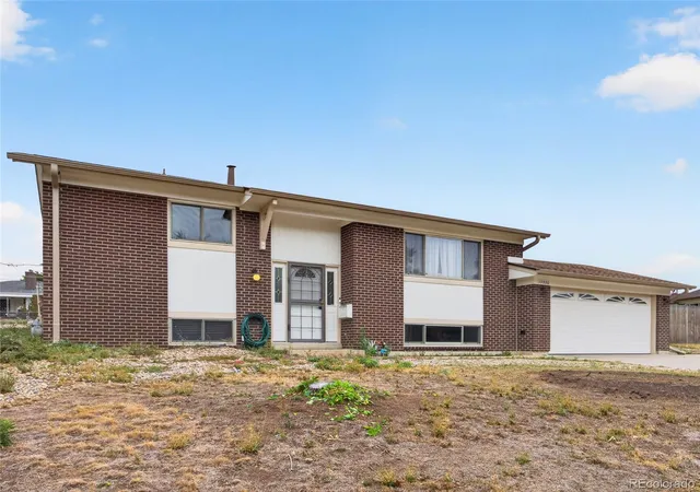 Photo 3 of Single family home for sale at 12320 W Mexico Ave, Lakewood, CO 80228 | MLS# 3214235 | Listing updated on 2026-10-02