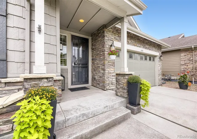 Photo 2 of Single family home for sale at 6678 W Jewell Pl, Lakewood, CO 80227 | MLS# 7623942 | Listing updated on 2026-10-02