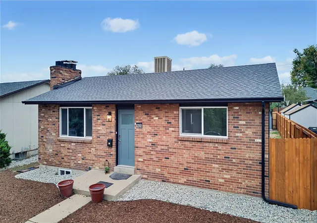 Photo 2 of Single family home for sale at 1925 Fenton St, Denver, CO 80214 | MLS# 8445764 | Listing updated on 2026-10-05