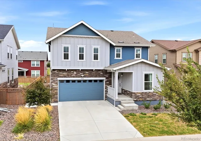 Photo 2 of Single family home for sale at 5952 N Liverpool Ct, Aurora, CO 80019 | MLS# 9963799 | Listing updated on 2026-10-07