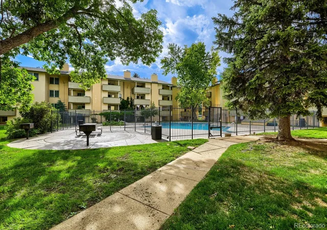 Photo 3 of Condo for sale at 3035 Oneal Pkwy #10T, Boulder, CO 80301 | MLS# 8332499 | Listing updated on 2026-09-29