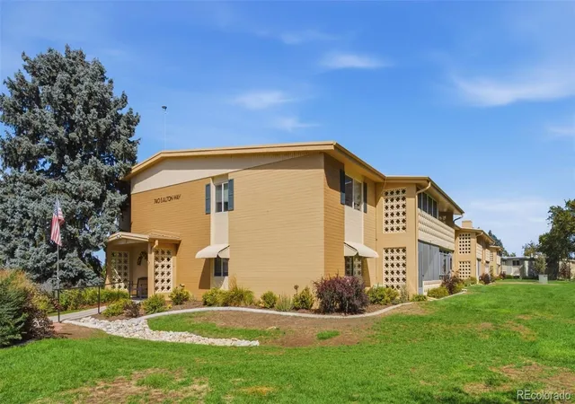 Photo 3 of Condo for sale at 740 S Alton Way #12A, Denver, CO 80247 | MLS# 2320589 | Listing updated on 2026-09-29
