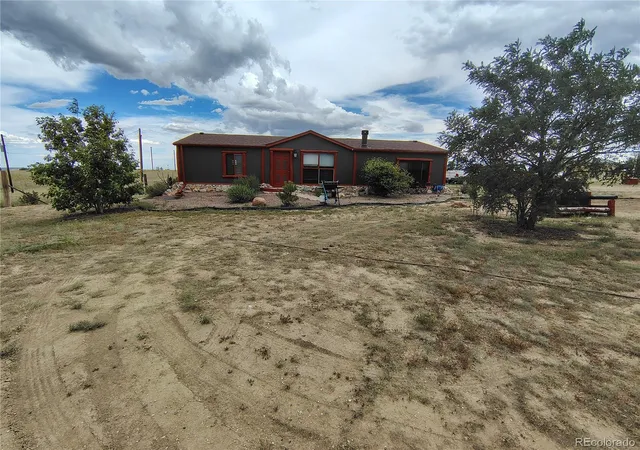 Single family home for sale at 5706 Rebecca Ave, Pueblo, CO 81004 | MLS# 4809527